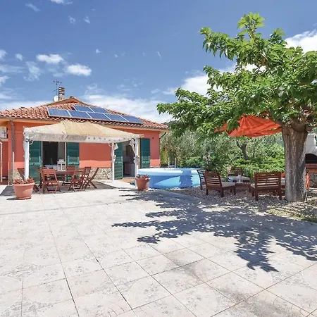 Camilla Holiday home Artallo